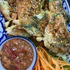Omelette with Climbing Wattle